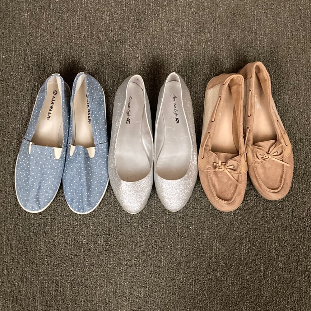 American eagle(2) and Airwalk(1) flats